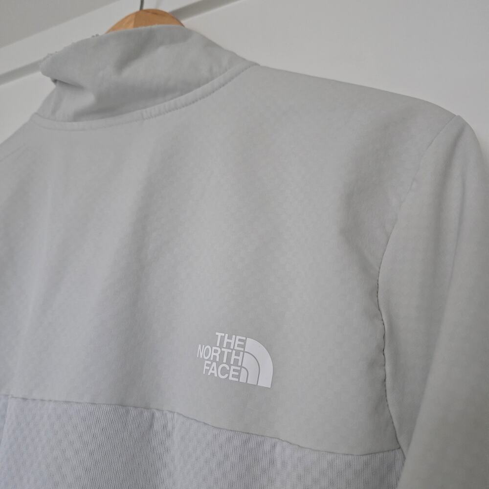 The North Face Mens 1/4Zip Pullover Jacket Anorak Light Gray Size M - Picture 4 of 9